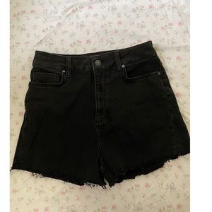 Paige black denim shorts Size 29